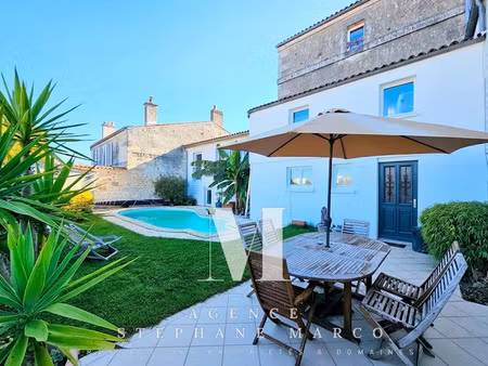 vente maison 11 pièces 265 m² à saintes (17100)  550 200 €