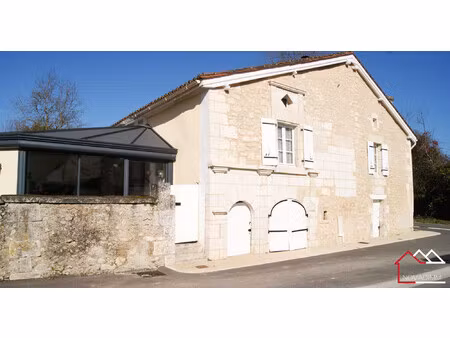 maison rénovée 120m² à celles - 3 chambres  bureau avec jard