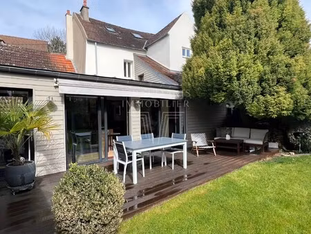 appartement de luxe à vendre à montfort-l'amaury