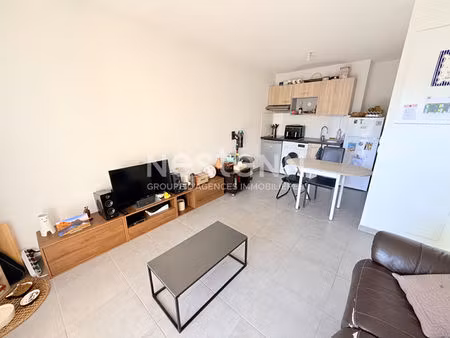 appartement t2 de 42.85m² lumineux avec place de parking à seysses  lumineux