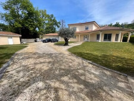 maison de luxe à vendre à rochetaillée-sur-saône