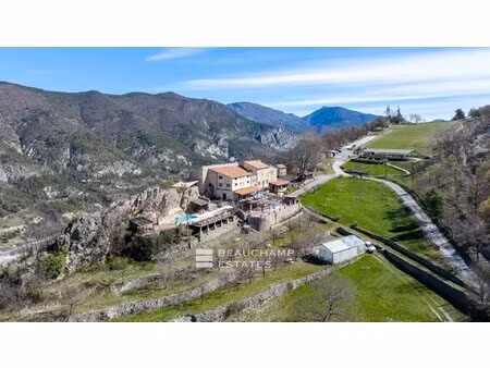 propriété viticole à vendre dans le quartier mantega