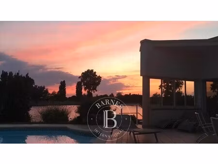 villa de luxe à vendre dans le quartier nord