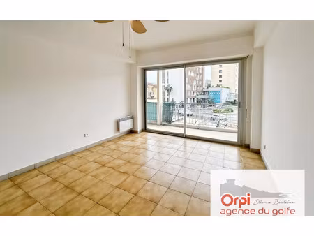 location appartement  m² t-2 à ajaccio  670 €