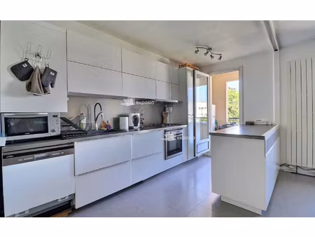 location appartement  68.22 m² t-3 à melun  1 000 €