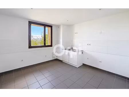 location appartement  m² t-4 à nancy  1 104 €