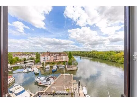 esprit marina : triplex de prestige sur le port de cergy