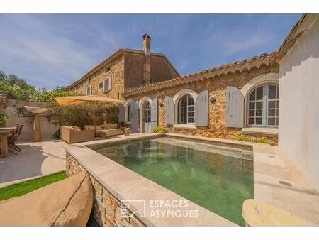 charme authentique et lignes contemporaines aux portes de saint-tropez