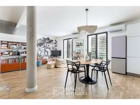 maison d'architecte avec piscine dans un environnement préservé