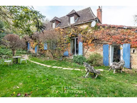 l'élégance d'un refuge au coeur du périgord noir .