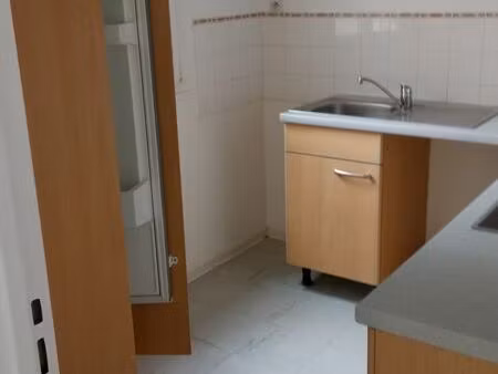 a louer appartemen t1 bis