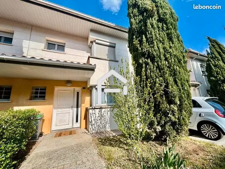 maison 4 pièces 80 m²