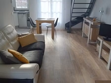 t2 duplex climatisé