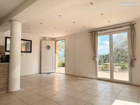 à louer – appartement non meublé de 50 m² + parking