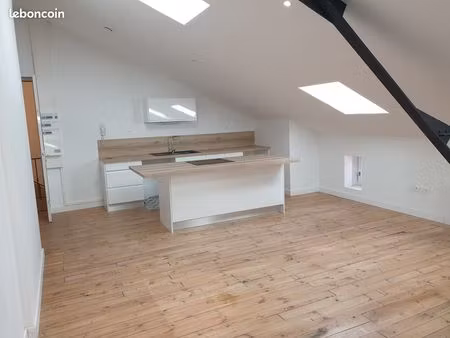 superbe t3 au dernier étage