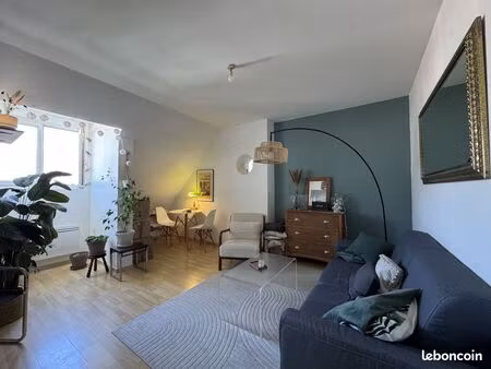 appartement 3 pièces 60 m²