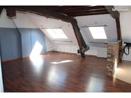 appartement 3 pièces 80 m²