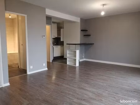 appartement 1 pièce 39 m²