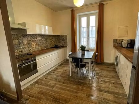 bel appartement t3 meublé – charges comprises – avec extérieur privatif