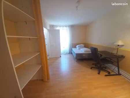 loue t2 les ponts-de-cé