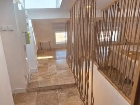 location t3 meublé refait a neuf