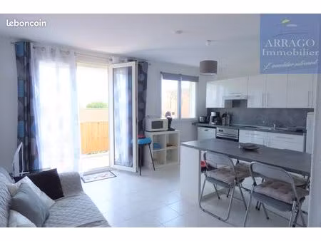 appartement 3 pièces 42 m²