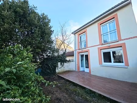 maison 3 pièces 81 m²
