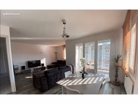 maison rénovée 120m2 a marchon 01100