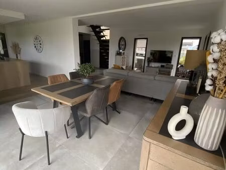 maison - 3 chambres - 126m²- garage - jardin