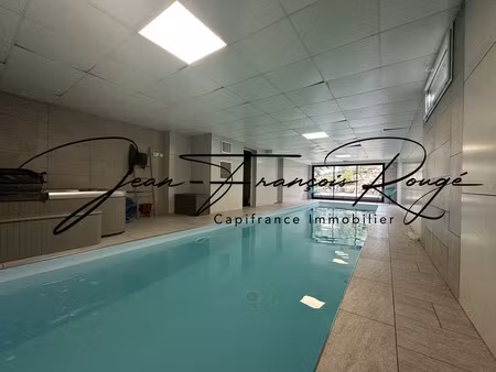 agneaux  superbe maison de 210 m² avec vie de plain-pied  piscine et spa