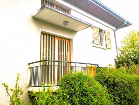 maison de 220m2 et 880m2 de terrain