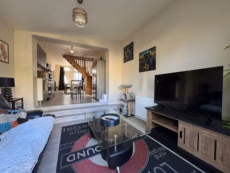 maison rénovée de 70 m2 sh sur 149 m2 de terrain à charleville