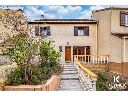 maison familiale en plein coeur du quartier des demoiselles de 122m² 7 pièces 5 chambres a