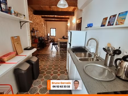 jolie maison de village avec 2 entrées indépendantes - création local commercial possible 