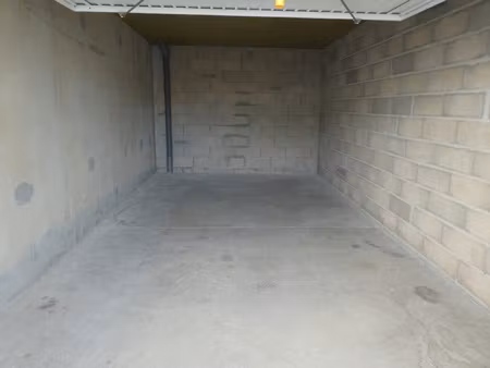 location - garage - 19m2 - gruissan - residence securisee