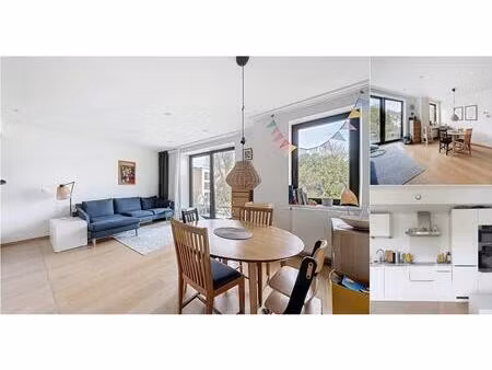 appartement à louer avec terrasse et 2 chambres   ixelles (vbe13837)