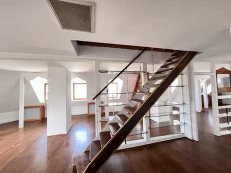 strasbourg krutenau - duplex 156 m² - 1800 €