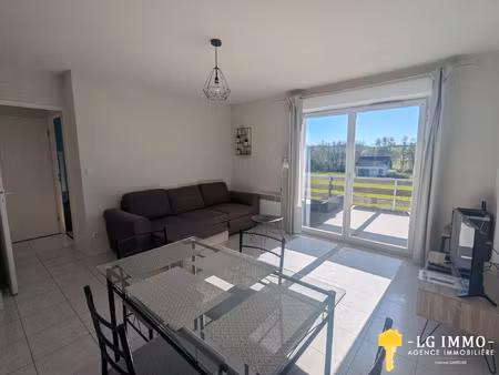 appartement 1 er etage  1 chambre  terrasse  dans residence