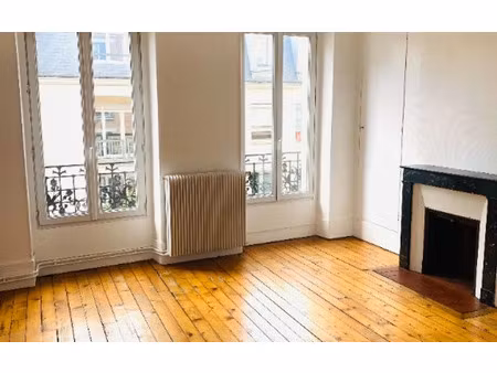 location appartement  50.1 m² t-2 à les lilas  1 342 €