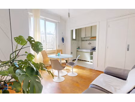 appartement lyon 2 68 m² t-3 à vendre  295 000 €