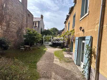 rennes centre-ville chezy dinan - appartement d'environ 45m2 en rez de jardin