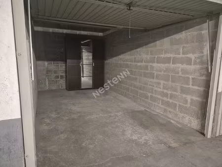 suresnes - carnot-gambetta - box fermé 14 28 m²