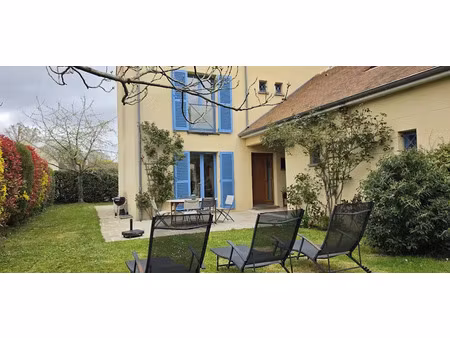 vente maison 9 pièces 180 m² à les loges-en-josas (78350)  1 120 000 €