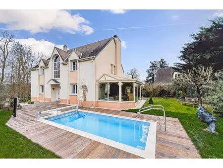 vente maison 9 pièces 200 m² à les loges-en-josas (78350)  1 230 000 €
