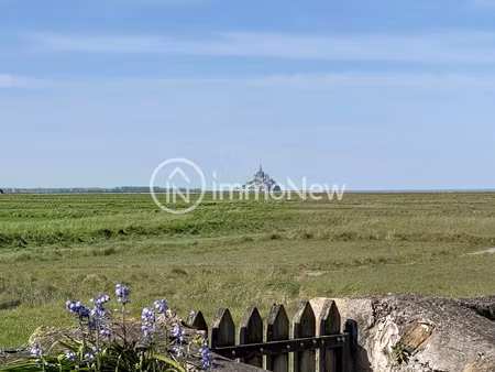 longere face au mont saint michel - terrain 1h