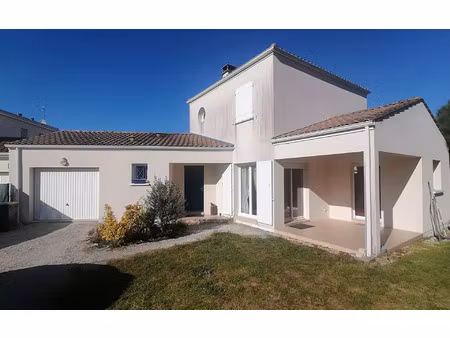 location maison  m² t-4 à saint-georges-de-didonne  1 200 €