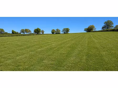 terrain à vendre saint emiland 3600m2 68 000€