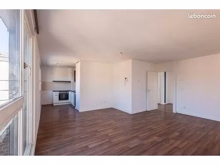 appartement 3 pièces 62 m²