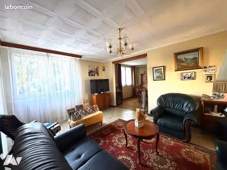 appartement 4 pièces 84 m²