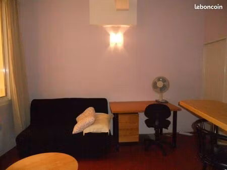 studio 1 pièce 21 m²